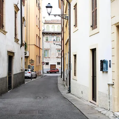 Affittacamere Antiche Mura - Italian Homing