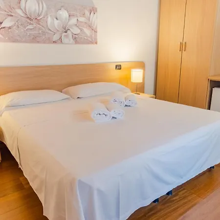 Affittacamere Antiche Mura - Italian Homing 4*