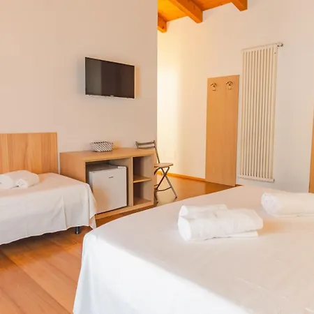 Antiche Mura - Italian Homing 4* Verona